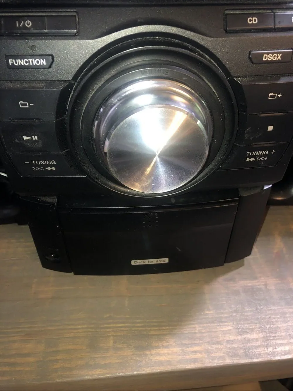 Sony Stereo Boombox Model HCD-EC691 CD/Radio/Ipod 30 Pin- MP3- Bass READ DESCRIP